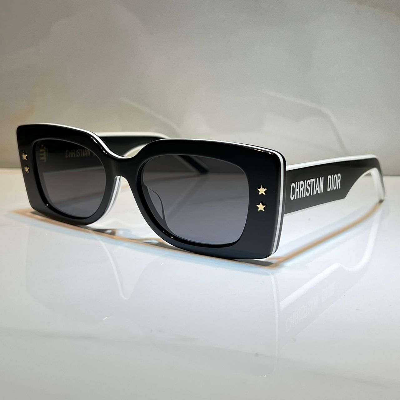 

Funky Sunglasses For Women Men Summer PACIFIC S1U Style Anti-Ultraviolet Retro Plate Square Full Frame Glasses With Box