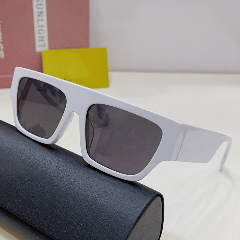 

Sunglasses Ladies Designers Black Frame Mens Sunglasses For Womans Fashion Brand BE4397U Latest Selling Sun Glasses De Sol Glass With Box And Case 4397U 4397 BE4397