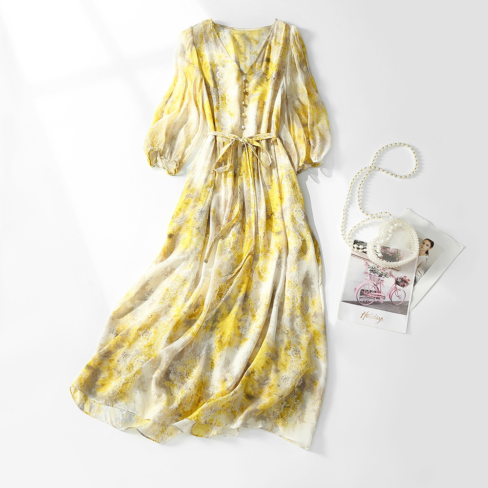 

2023 Spring Yellow Floral Print Belted Silk Dress 3/4 Sleeve V-Neck Buttons Midi Casual Dresses C3F130018
