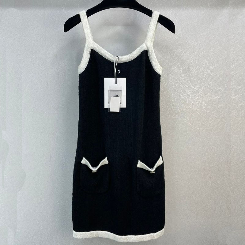 

23SS Women' Wool Knits Dress Shirts Dresses With Letter Buttons Girls Milan Runway Tank Top A-line Bodycon Sleeveless Designer Dresses High End Pullover Shirt Tee, Black