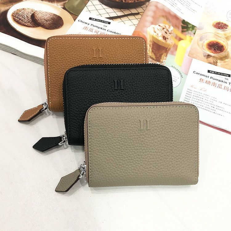

Luxury Designer Change Purse Card pack Handbag First Layer Cow Leather Zipper Wallet Women's Short 2023 Autumn and Winter Simple Card Bag Lychee Factory Direct Sale, Big red