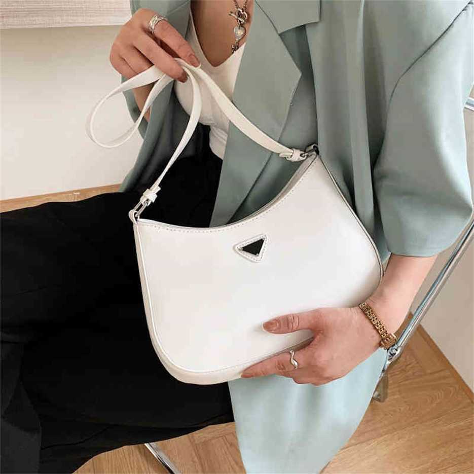 

80% Off Handbags Online USA Handbag hand This year's popular female summer foreign style single ins messenger2UFG sales, Black7