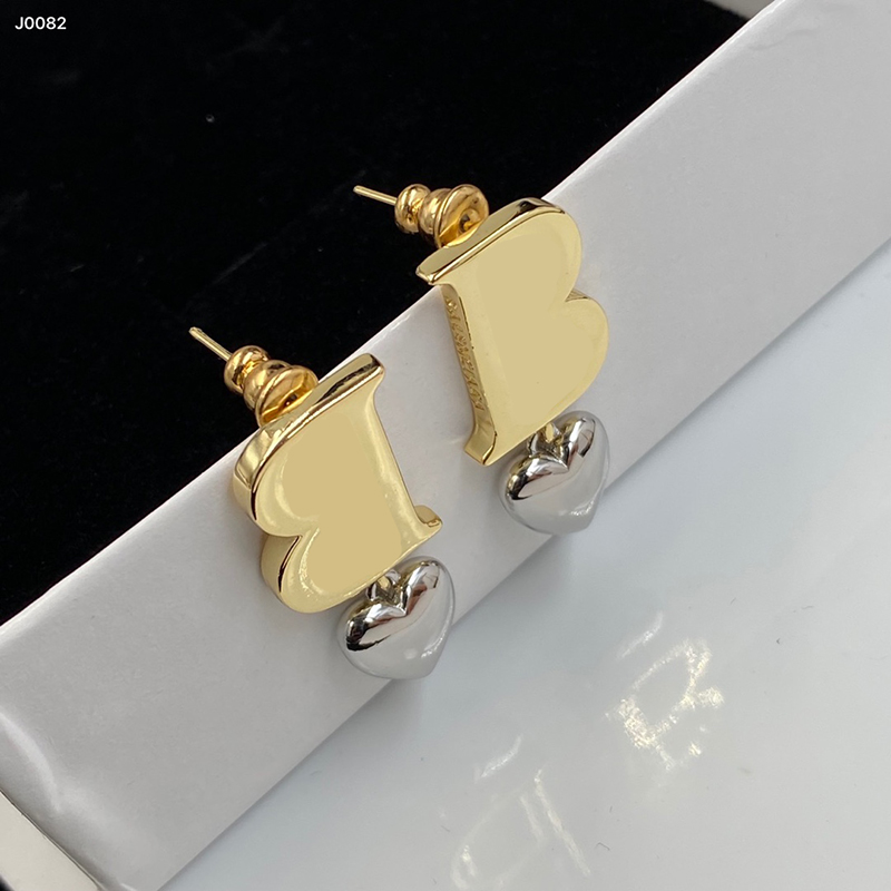 

Designer Hoop Earrings For Woman Big Circle Simple Earring Jewelrys Luxury Fashion Golden Letter B Earrings Stud Earring Rings 2302135BF