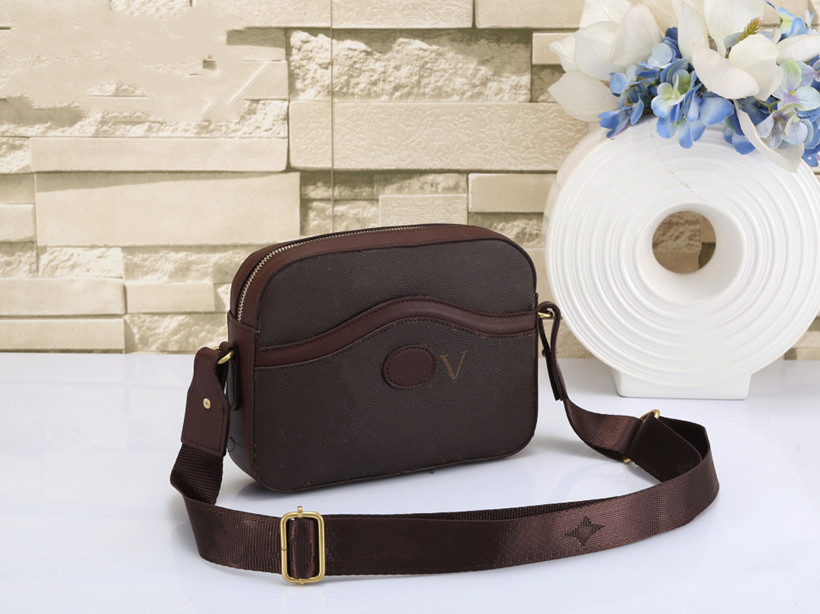

Women Luxurys Designers Bags Handbag Women Handbags Lady Satchel Men Messenger Fashion Shoulder Bag Luxury Crossbody Tote Wallet, L black flower