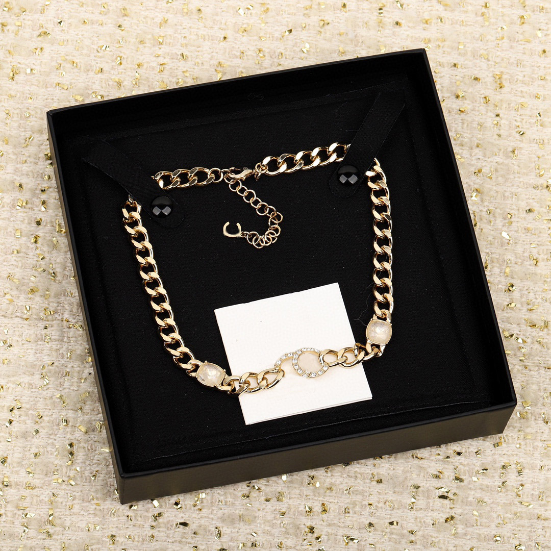 Bracelet de collier de pendentif charme de qualité de luxe avec couleur diamant et blanc a un tampon PS7551a