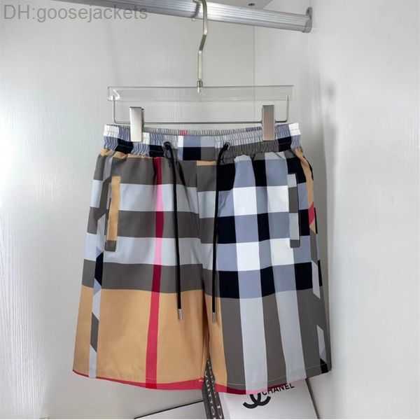 

Mens Superior Quality Burberys Shorts Designer Summer Women Men Striped Shorts Are Elegant Swim Short Sports Gym Quick Drying Man Beach 65b6r