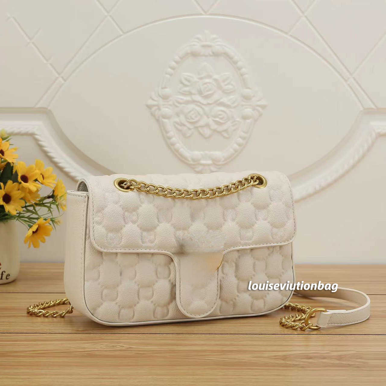 sac de luxe léger polyvalent petit nouveau sac carré pour femmes mode mature chaîne d'impression couleur unie sac de messager à épaule unique W05