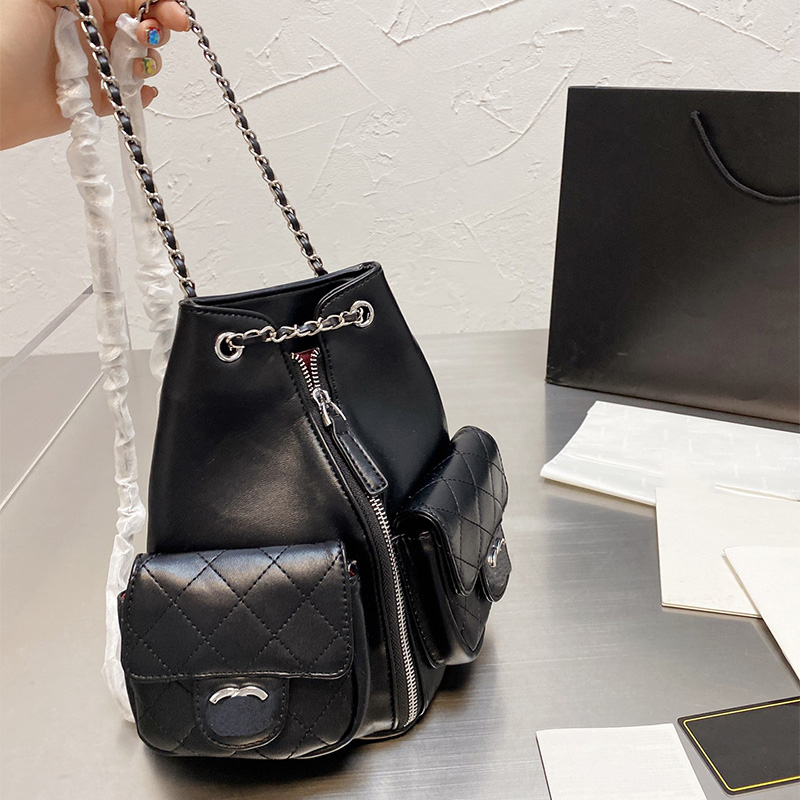 

Designers backpacks luxurys backpack letter design casual large capacity Temperament hiking bag versatile gift Fashion backpack Material Leather styles good, White+dust bag