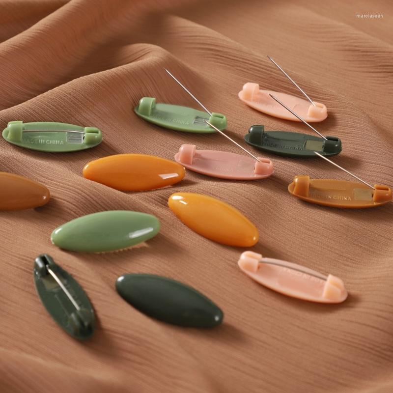 

Brooches Turban Plastic Buckle Silk Scarf White Color Pin Candy Accessories