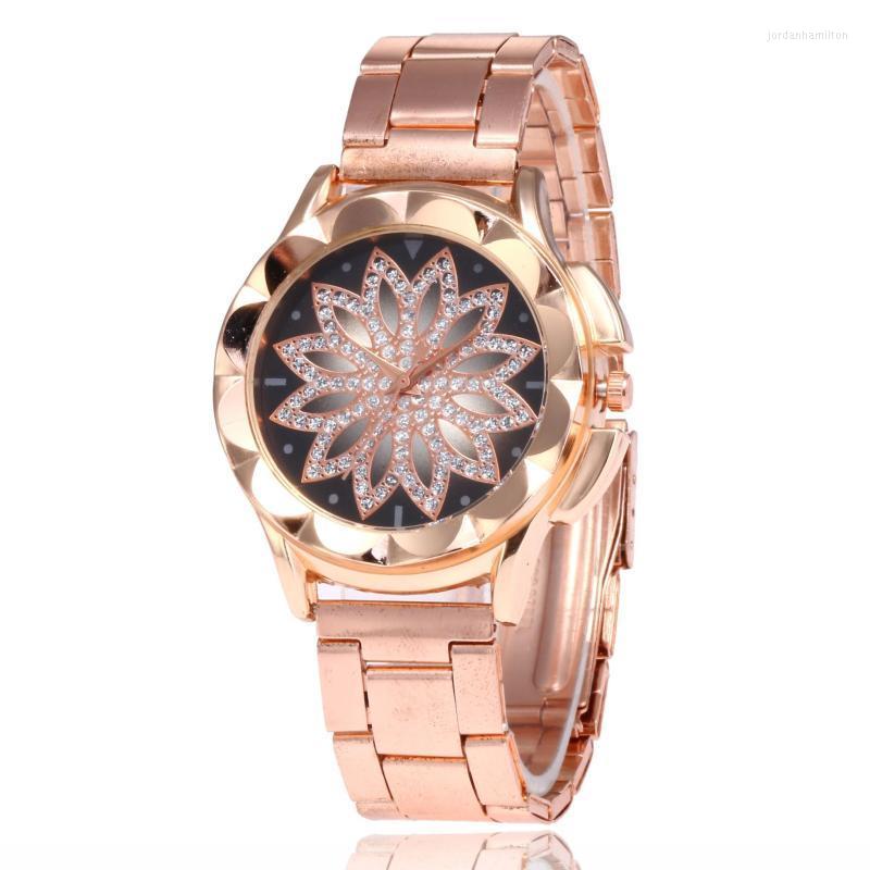 

Wristwatches Luxury Crystal Rose Golden Women Watch Full Rhinestone Flower Dial Design Steel Mesh Dresses Ladies, Gold