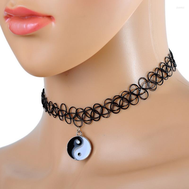 

Choker Fashion Korean Punk Yin Yang Tai Chi Pendant Lady Charm Jewelry Gothic Elastic Chain Necklace Wholesale
