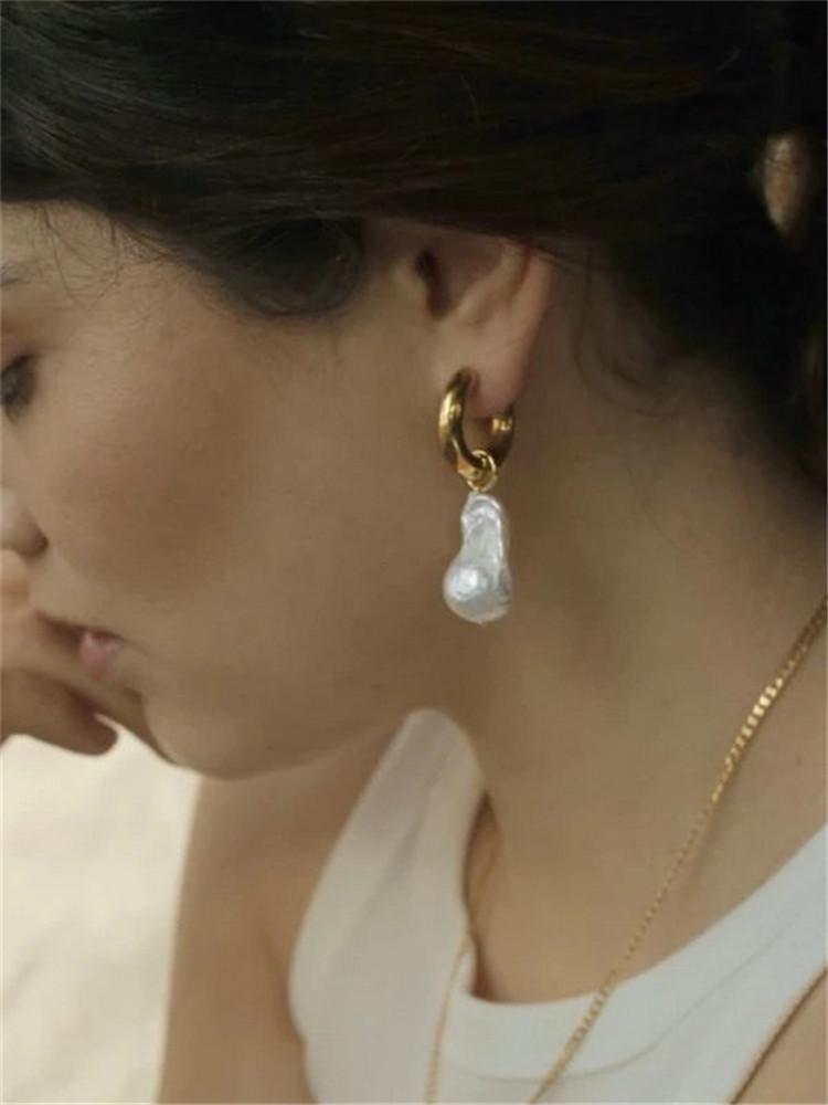 

Stud Earrings Special-shaped Imitation Pearl Earring Tide Fashion Eardrop French Creativepersonality Temperament Net Red All-match