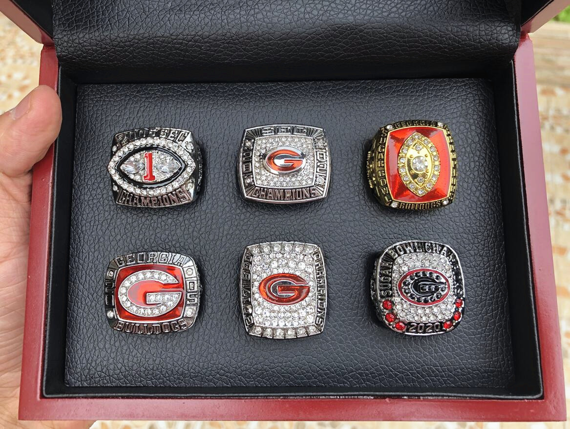 

6pcs Georgia Bulldogs SEC National Team champions Championship Ring With Wooden Box Souvenir Men Fan Gift 2020 wholesal