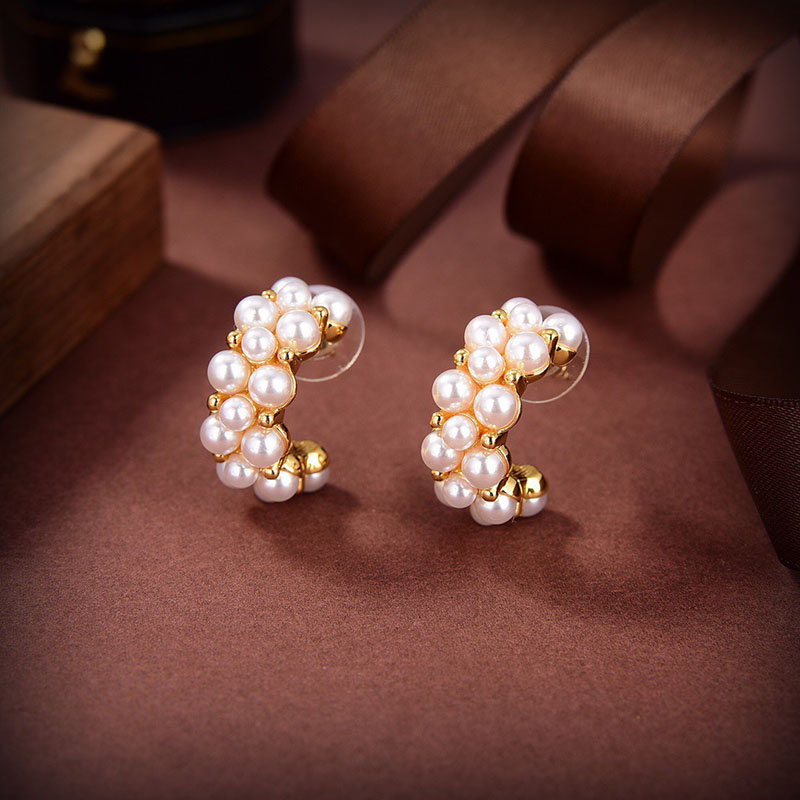 

high quality stud pearl earrings for girls fashion jewelry