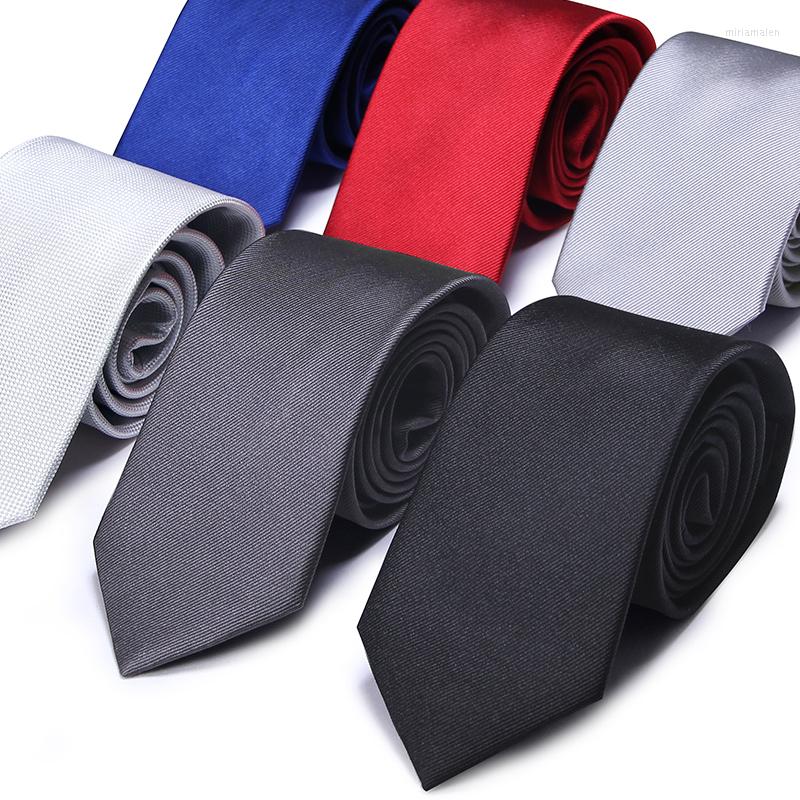 

Bow Ties 2023 Fashion Men Business Casual 8cm Solid Color Silk Tie Wedding For Designers Brand With Gift Box