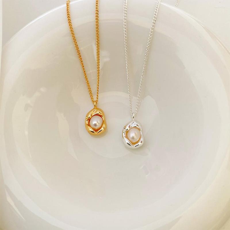 

Chains Fashionable Small Exquisite Shell Freshwater Pearl Necklace For Women Versatile Light Luxury Clavicle Chain