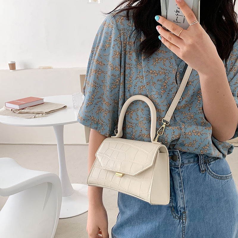 

Women Inclined Shoulder Bags Fashion casual Womens Bag Small Handbag Totes High-capacity PU leather Large volume wholesale Girl Mobile Phone Bag Black 2260, White