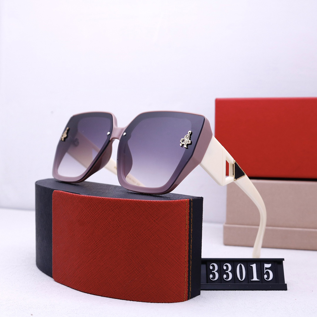 

Designer Sunglasses for Women Classic Eyeglasses Goggle Outdoor Beach Sun Glasses For Man Mix Color Triangular Little man with box Patchwork colours good nice
