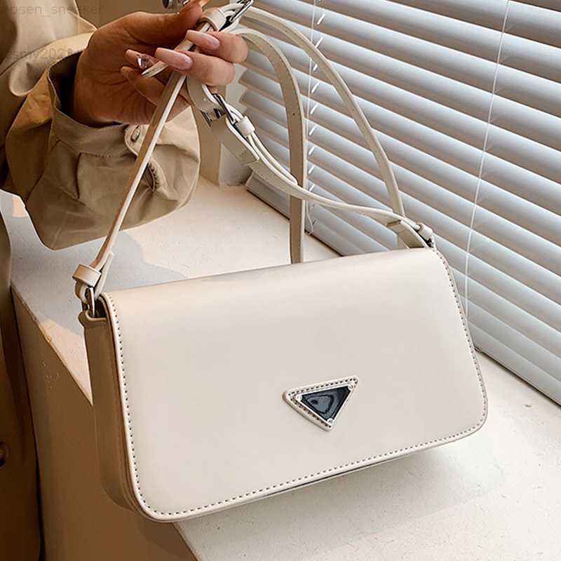 

Solid Color PU Leather Shoulder Crossbody Square Bags For Women 2022 Small Women's Designer Flap Zipper Handbag Trend Female Bag, Blue