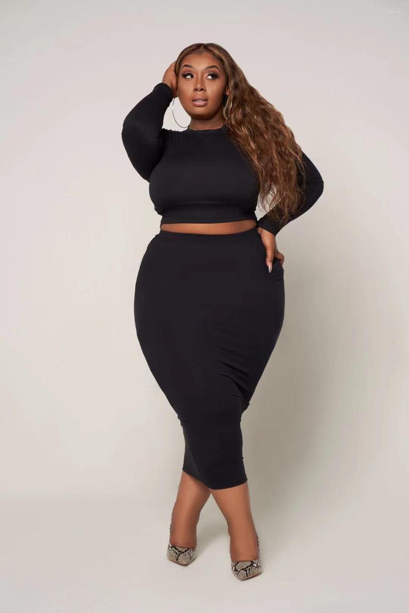 

Tracksuits ChocoMisty-LadyPlus Plus-size Sets Round Neck Solid Color Crop Dress Set S66308, Red