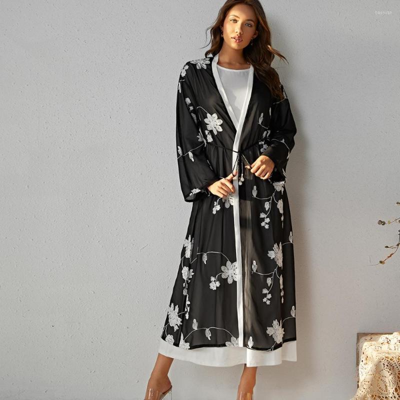 

Ethnic Clothing Embroidery Dubai Abaya Kimono Islam Muslim Hijab Dress Abayas Female Kaftan Caftan Marocain Turkish Islamic Robes F1901