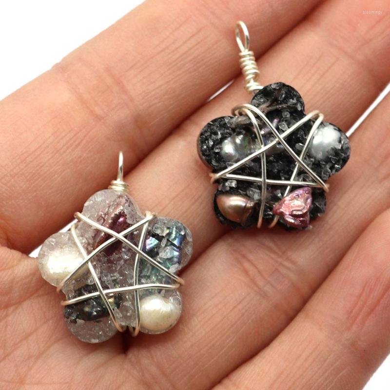 

Pendant Necklaces Resin Flower Shaped 20x28mm Inlaid Pearl Winding Jewelry Fashion Charm Making DIY Necklace Earring Bracelet Accessories