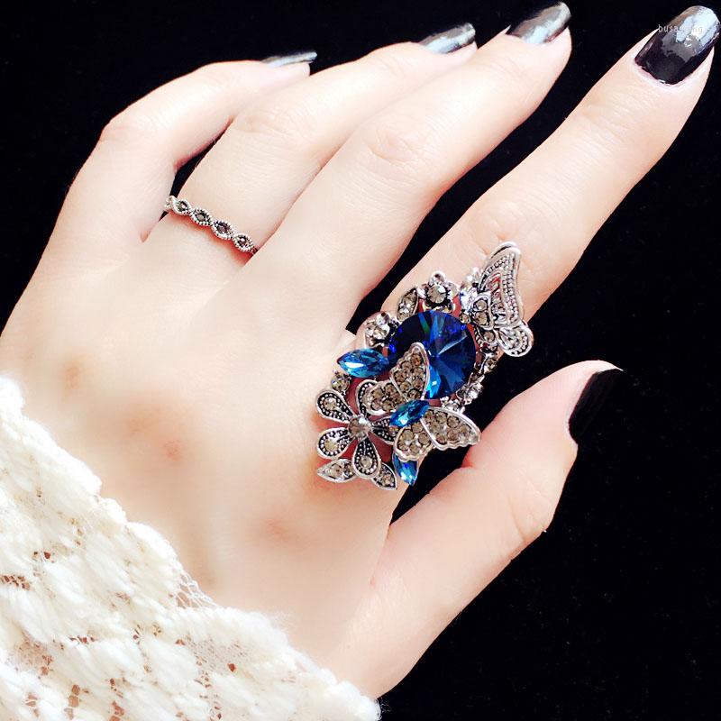 

Wedding Rings Fashion Large Blue Cubic Zirconia Crystal Stone Ring Three-dimensional Butterfly Engagement Luxury Women Party Jewelry