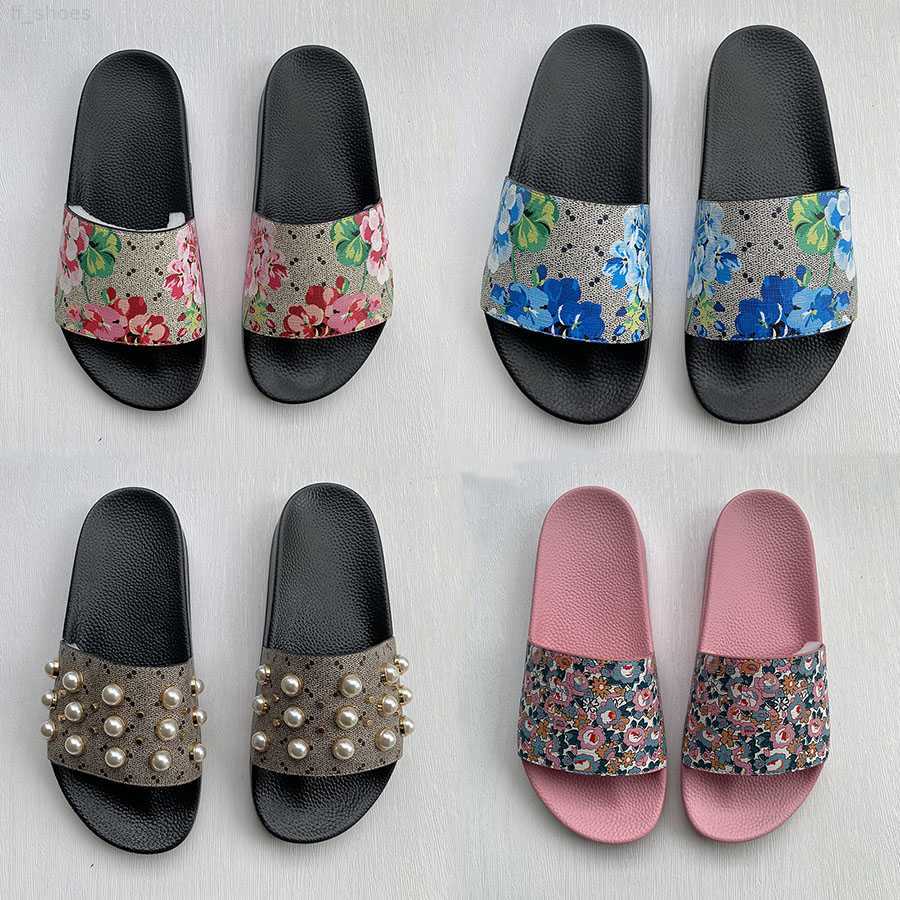 

2023 Slippers Sheer Slides Designer Luxury Women Men Rubber Flower Slides Transparent Jelly Slipper Summer Sandals Fashion Shoes With Box Size 36-48, 51