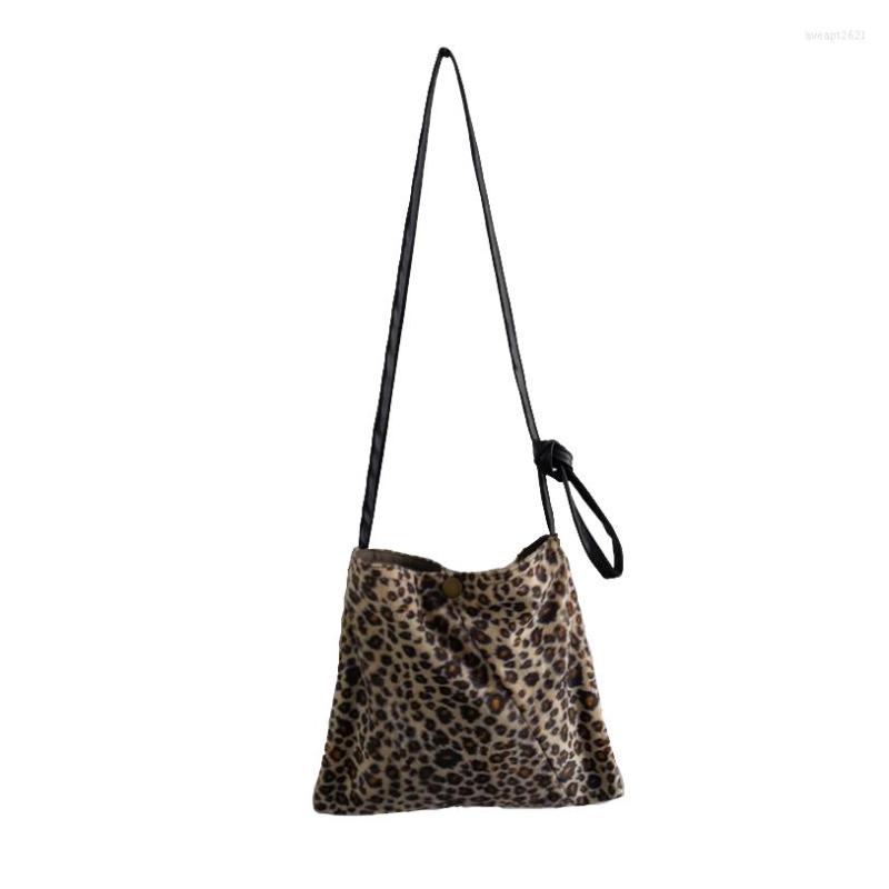 

Evening Bags Leopard Bag Animal Print Velvet Shoulder 2023 Women Vintage Crossbody Small Size Student Mini Satchel Wholesale