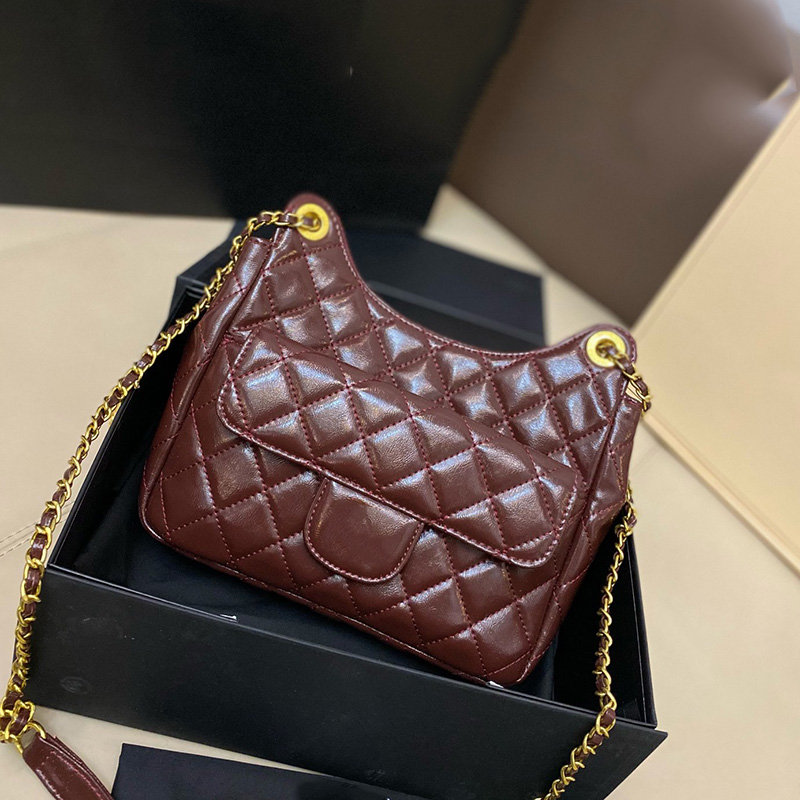 

Shoulder Bags Womens Vintage Croissant Hobo Bags Oil Wax Leather Tote Purse Gold metal Hardware Matelasse Chain Crossbody Shoulder Designer, Box