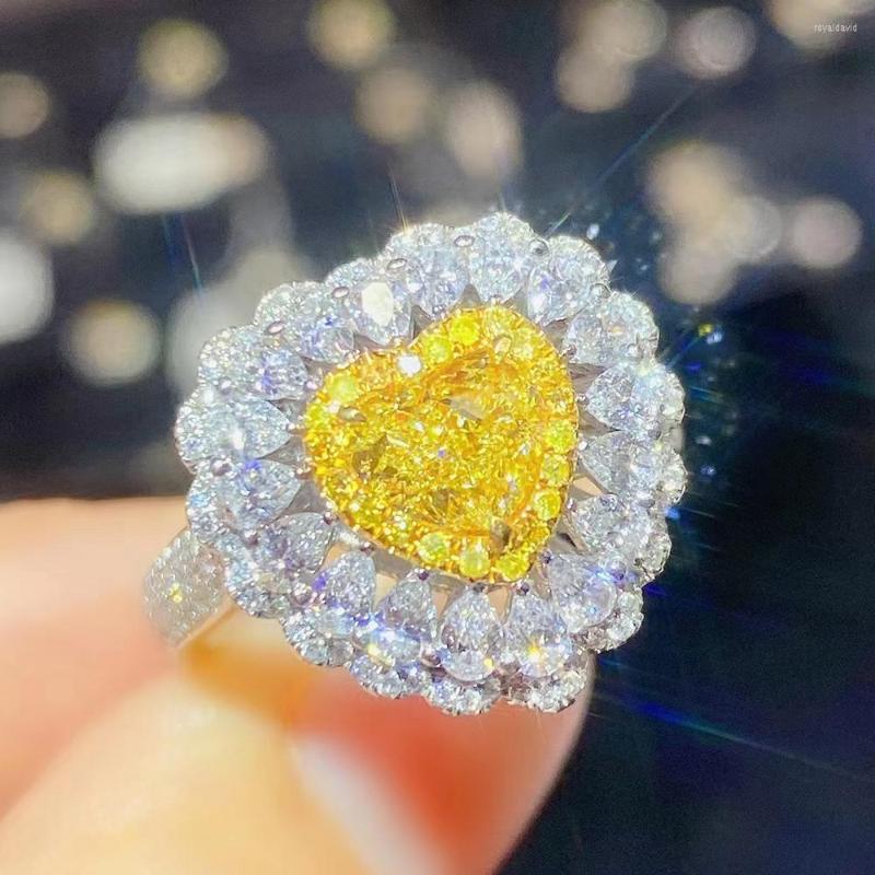 

Cluster Rings Premium Original Ladies Ring Zircon Sparkling Yellow Heart Diamond High Carbon Luxury Jewelry Wedding Gift Party