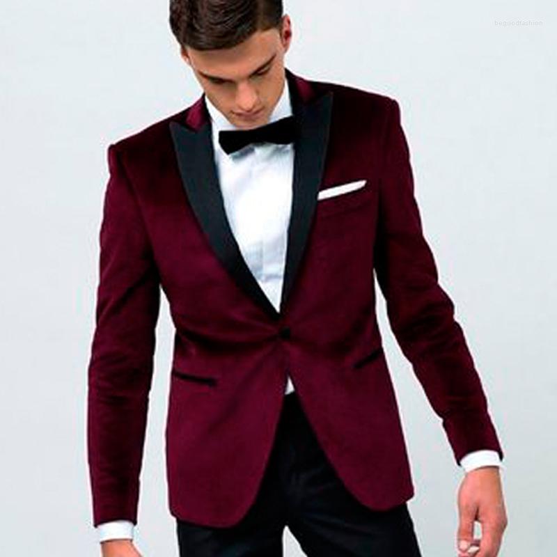 

Men's Suits Latest Design Slim Fit Men For Wedding Prom Wear Peaked Lapel Groomsmen Tuxedos 2 Piece Male Suit Jacket With Black Pants
