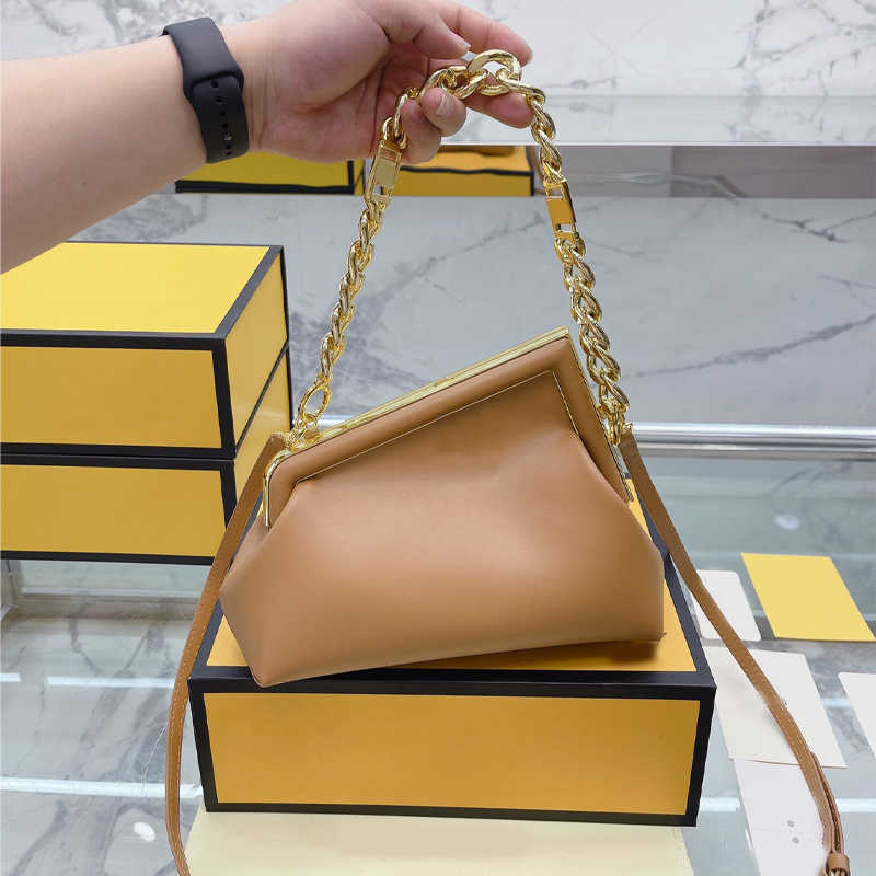 

31 Colors Classic Chain Clip Bag designer Bags Womens shoulder Bag Luxurys Handbag Chain Crossbody Bags Ladies F Letter clutch Coin Purse 230201, #3--22*20cm