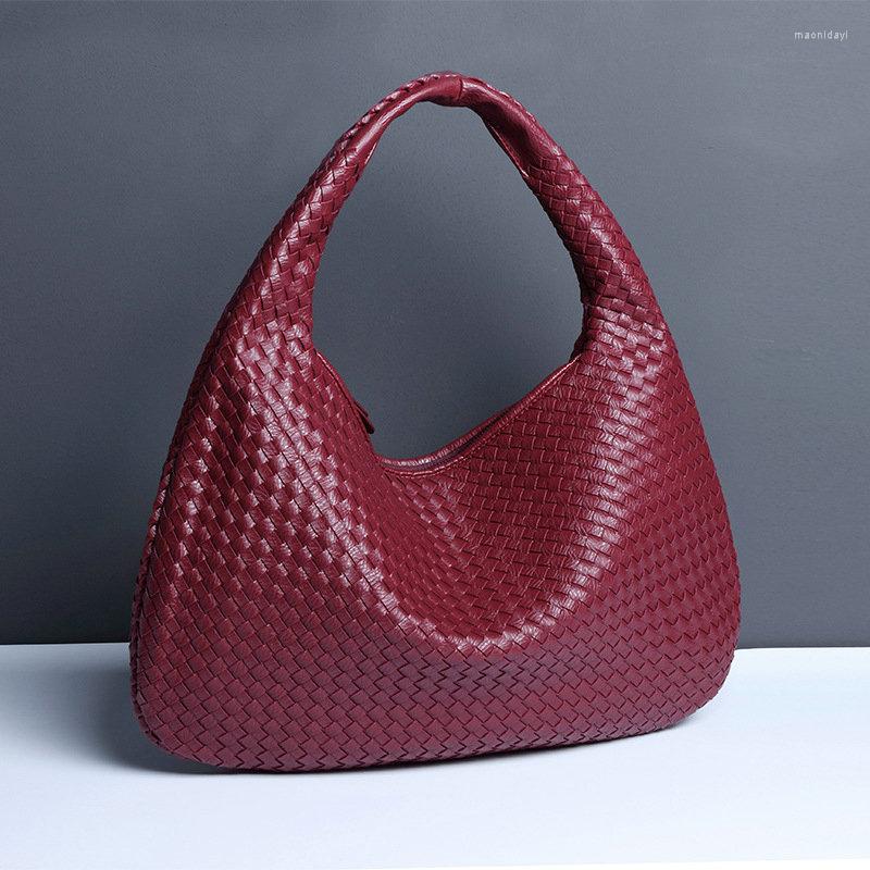

Evening Bags Brand Vegan Leather Hobo Bag Handmade Woven Casual Female Handbag Big Capacity Patchwork Zipper Women Shoulder, Black