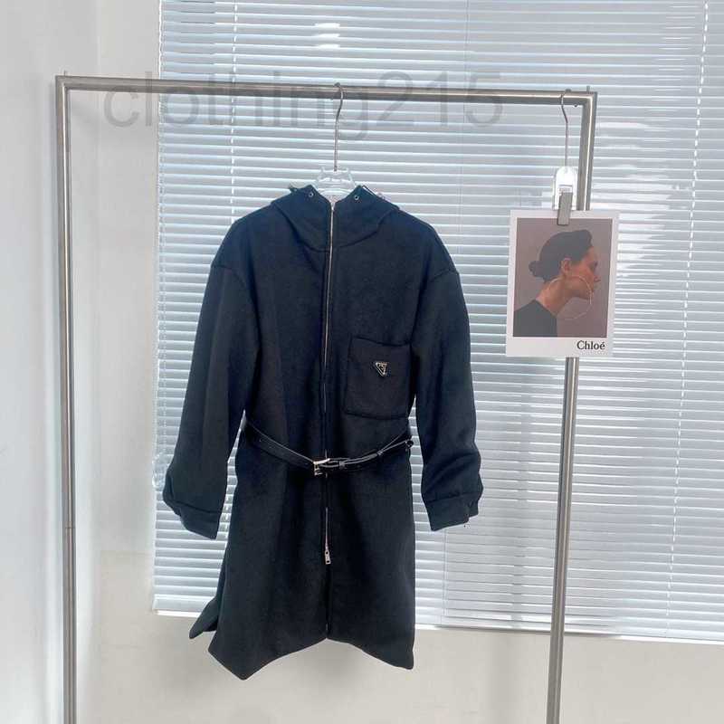 

Women' Trench Coats Designer 22FW autumn and winter new triangle logo hooded trench coat (with belt) classic decoration WV8C, Black14