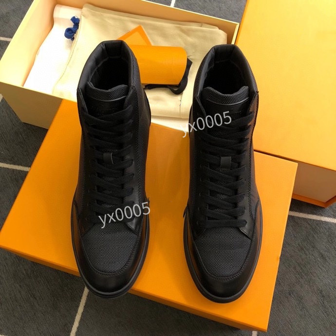 

2023 Luxury Boots Fashion classic men's casual shoes high quality leather trainer shoes men high top shoes size38-45, 02