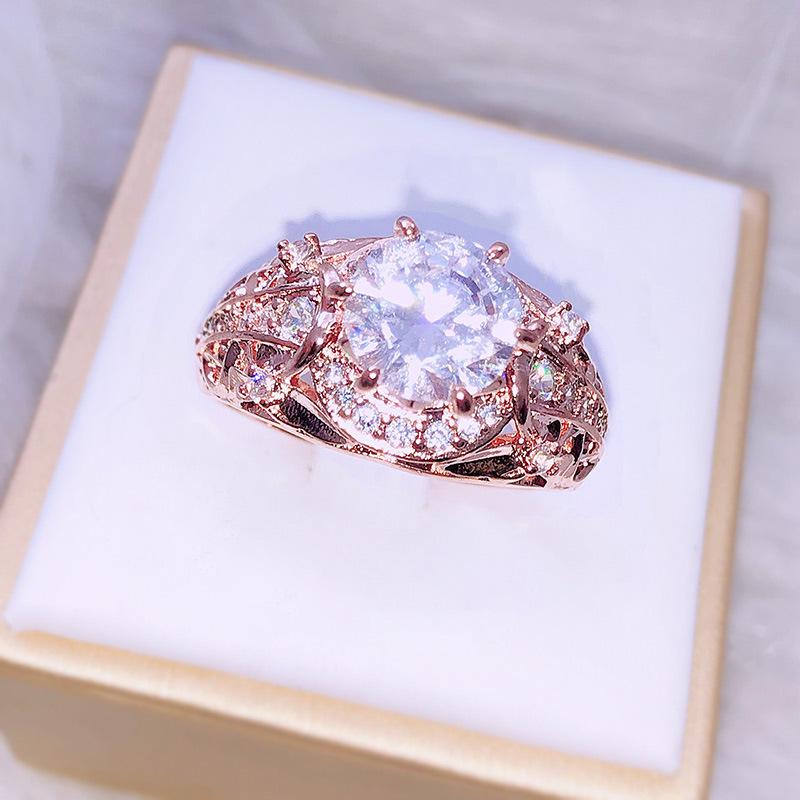 

Cluster Rings European And American Fashion Ring Rose Gold Zircon Noble Elegant Jewelry Exquisite Luxury Gift