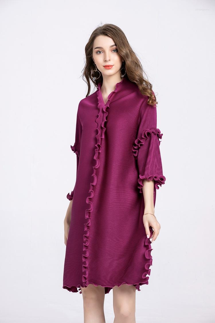 

Party Dresses SELLING Fashion Pure Color Fold Miyake Dress With V-neck Half Sleeve Ruffle Knee-length IN STOCK, Black