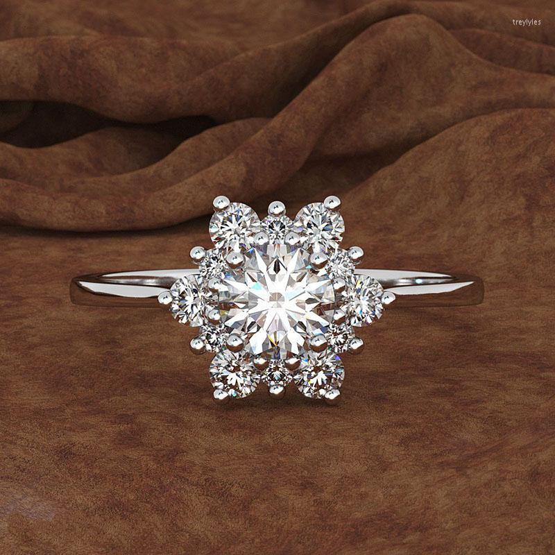 

Cluster Rings 18K Goldr Ring 1ct D VVS Moissanite Engagement&Wedding Jewellery With Certificate 010