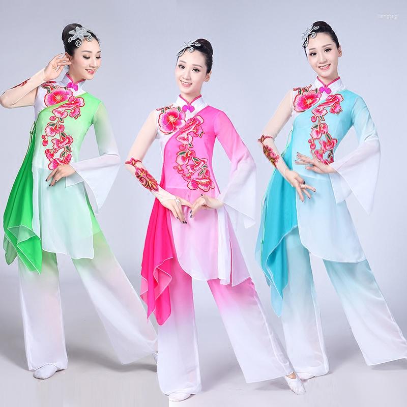 

Stage Wear Chinese Costume Hanfu Style National Dance Costumes Sleeves Classical