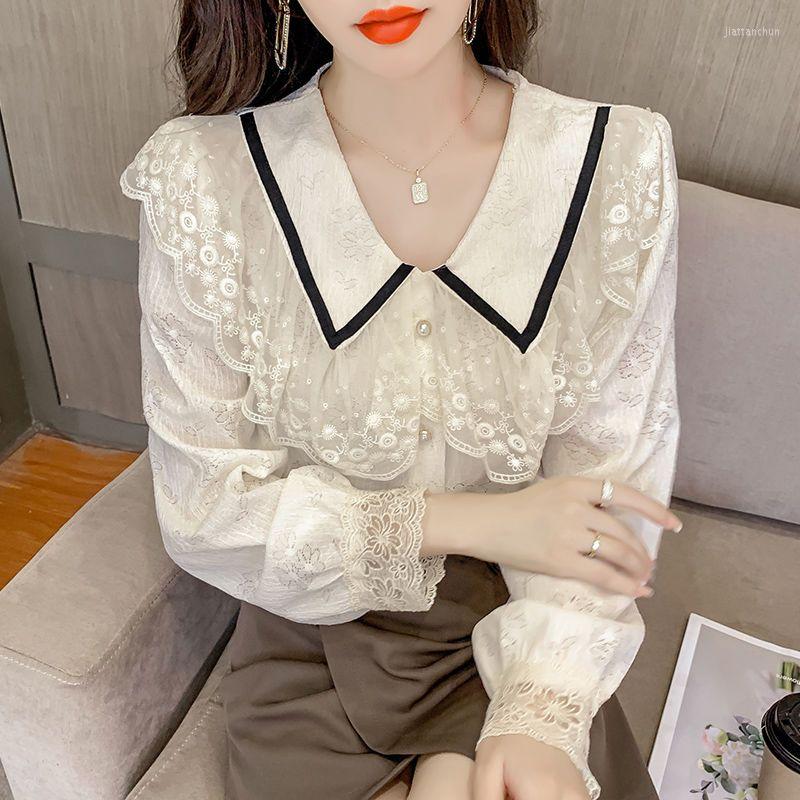

Women' Blouses French Lace Shirt Women Long Sleeve Blouse 2023 AutumnTemperament Age Reducing Hollow Hook Flower Western Female, White