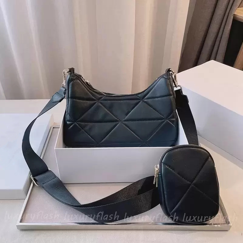 

2023 Designers Luxurys Hobo Bags Soft Sheep Leather Women Crossbody Bag Diamond Golden Chain Fashion Purse High-end Shoulder Tote Purses, Black