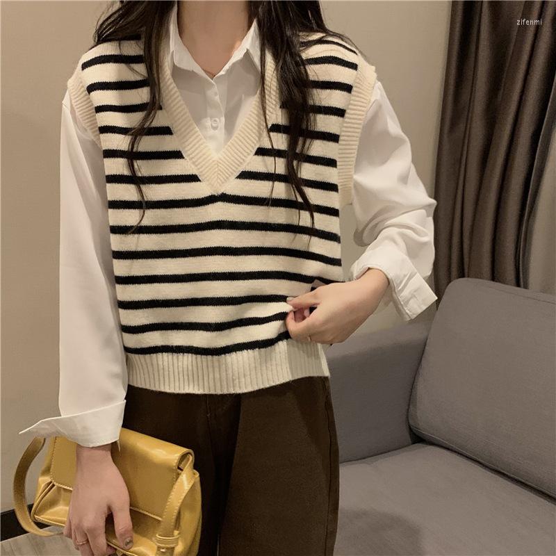 

Women's Vests Gentle Dating Knit Vest Retro Classic Black And White Stripes V-neck Casual Undershirt Knitwear Women Loose Sweater Ins