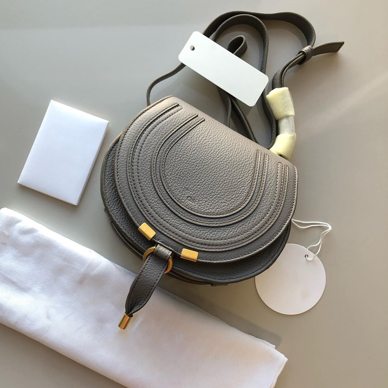 

cowhide leather Women's MARCIE small totes Luxury saddl shouder Bag crossbody Clutch Flap Designer mens handbag fashion vintage strap Evening weekend winter bags