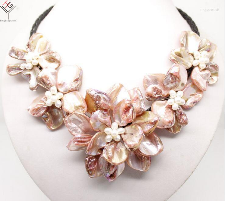 

Pendant Necklaces Women Jewelry Natural White Pearl Bright Pink Purple 5 Flowers Shell Mother Of Necklace Black Leather 18"