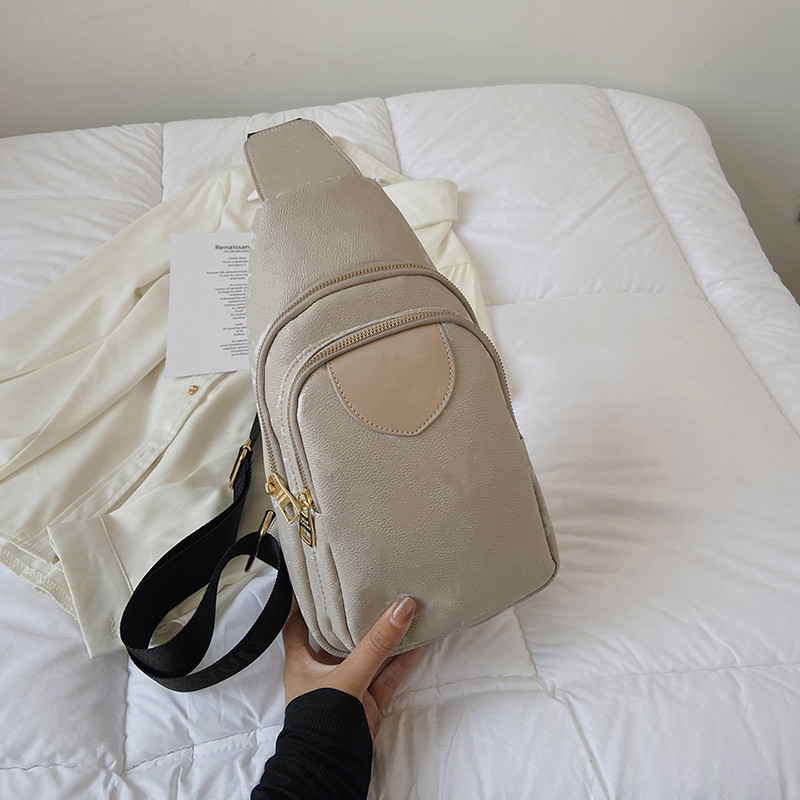 

Brand Women's Day Packs Latest Designer Chest Bag for Men Crossbody Bags fashion Casual Purse 7352#, Khaki flower 7352