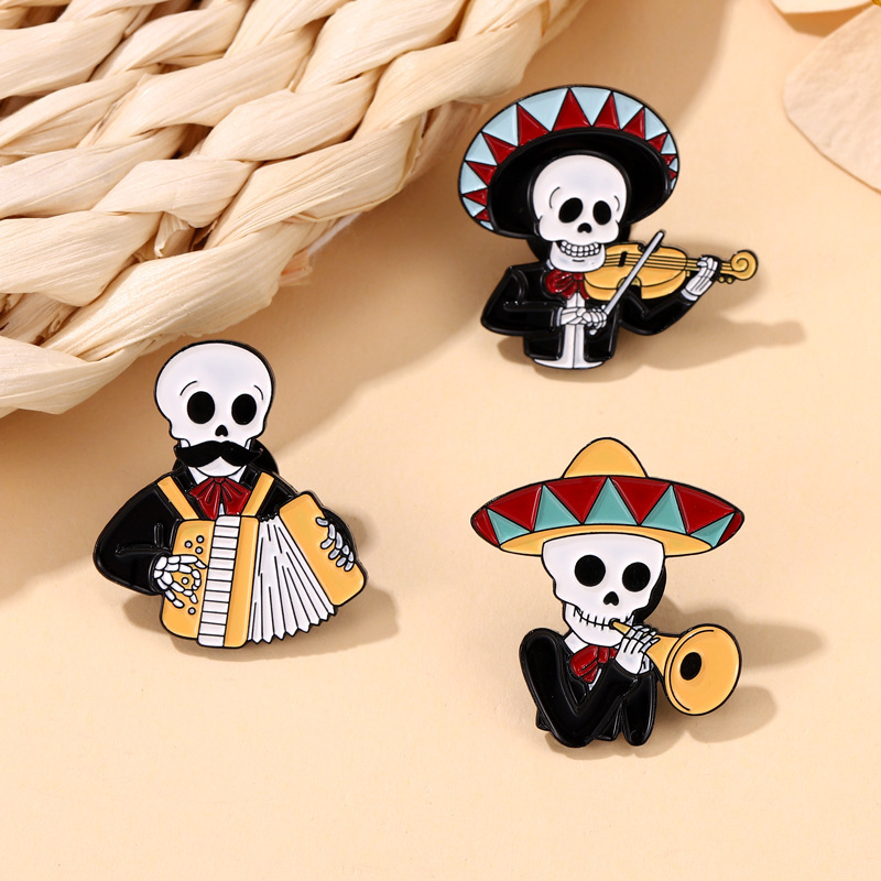 

Halloween Funny Skeleton Brooches With Guitar Accordion Instrument Party Skull Clothes Lapel Pins Badge European Enamel Ornaments