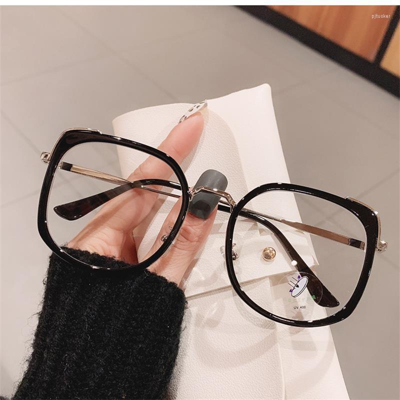 

Sunglasses Men Women Anti-blue Light Reading Glasses Vintage Large Square Eyeglasses Computer Eyewear UV400 Metal Frame 1 2.5 3