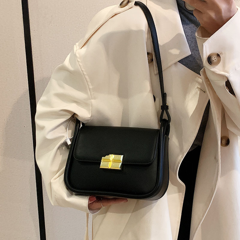 

Women Inclined Shoulder Bags Fashion casual Womens Bag Small Handbag Totes High-capacity PU leather Large volume wholesale Girl Mobile Phone Bag Black 86012