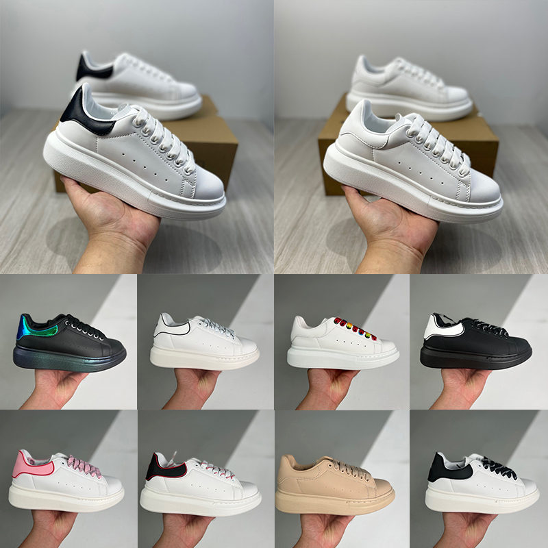 

2023 Fashion Designer Dress Shoes For Men Women Luxury Sneaker Leather White Black Platforms Flat Heels Woman Ladies Outdoor Trainers Oversized des chaussures, 25
